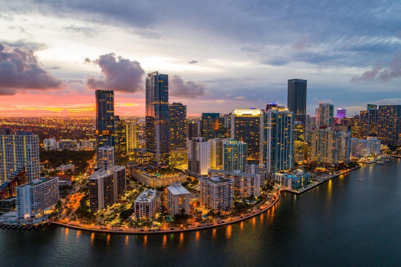 Atwell Suites Miami Brickell By Ihg Экстерьер фото